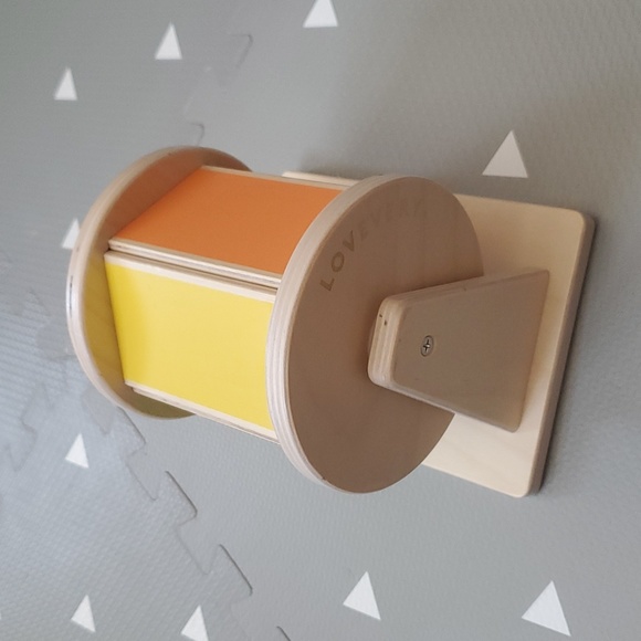 Lovevery Spinning Rainbow Wheel from Senser Play Kit - Picture 4 of 7